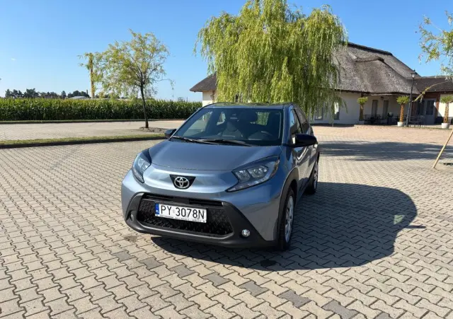 TOYOTA Aygo X 1.0 VVT-i Selection