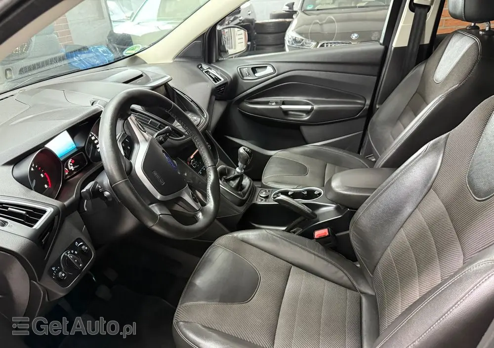 FORD Kuga 2.0 TDCi FWD Titanium