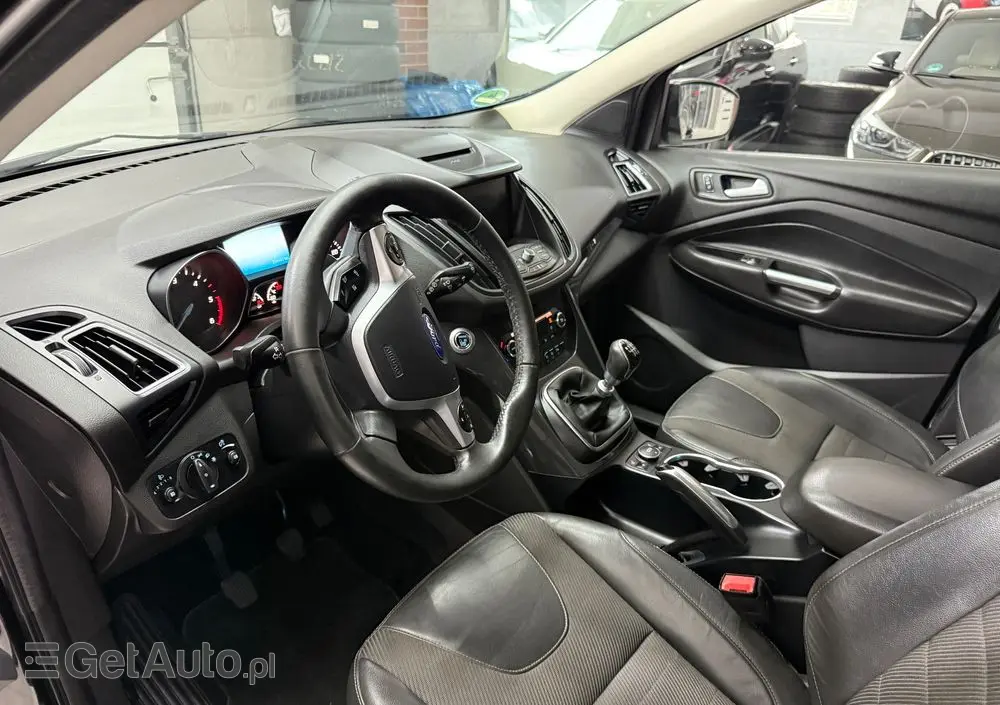 FORD Kuga 2.0 TDCi FWD Titanium