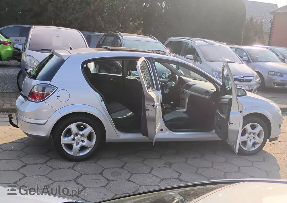 OPEL Astra 1.4 EcoFLEX Cosmo