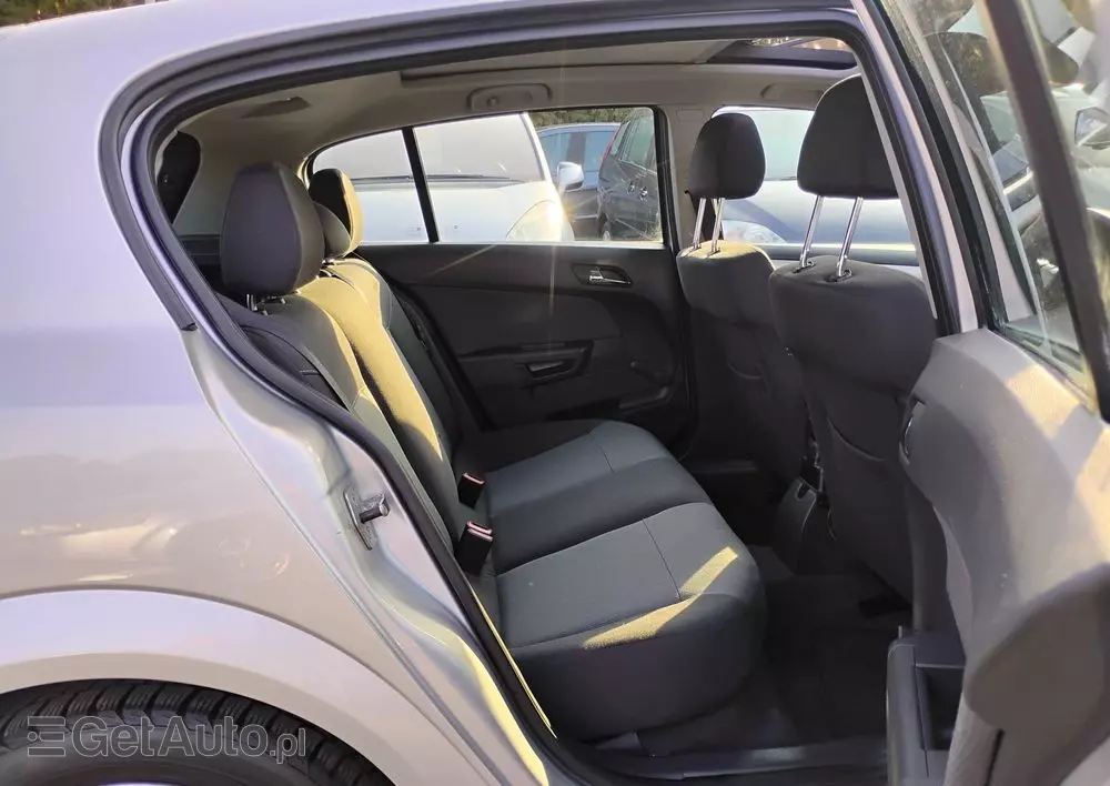 OPEL Astra 1.4 EcoFLEX Cosmo