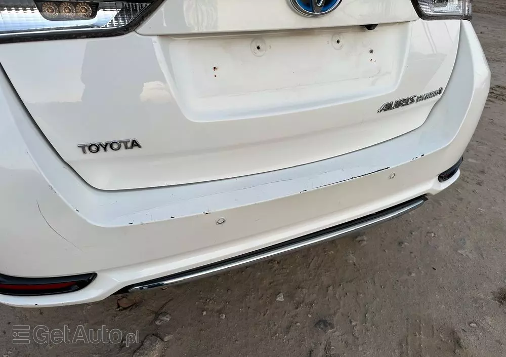 TOYOTA Auris 1.8 VVT-i Hybrid Automatik Life Plus