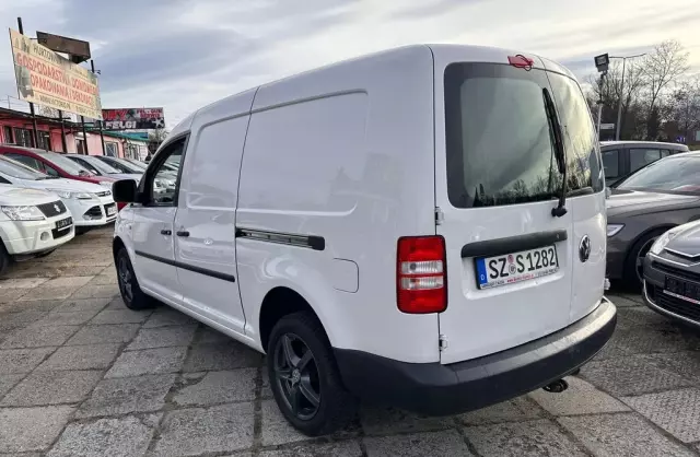 VOLKSWAGEN Caddy 