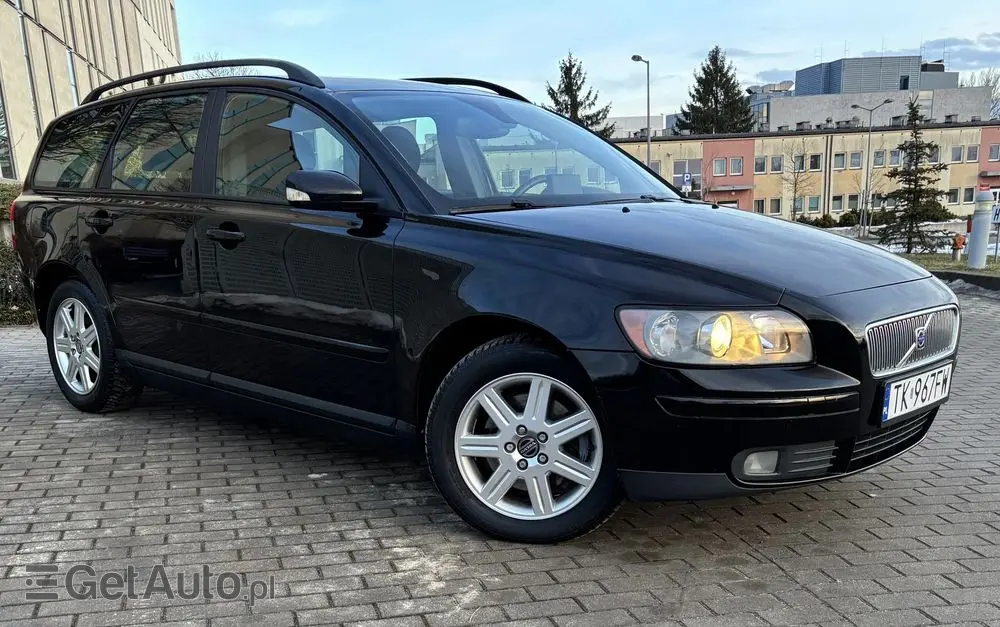 VOLVO V50 2.0D DPF Momentum