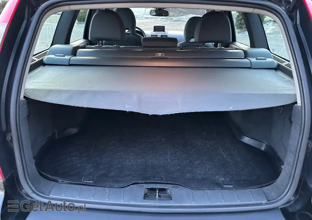 VOLVO V50 2.0D DPF Momentum