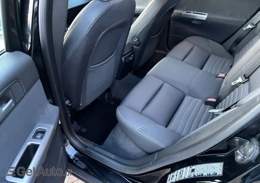 VOLVO V50 2.0D DPF Momentum
