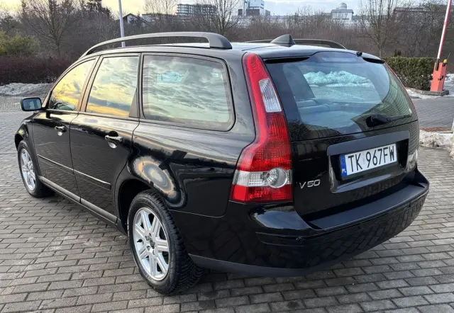 VOLVO V50 2.0D DPF Momentum