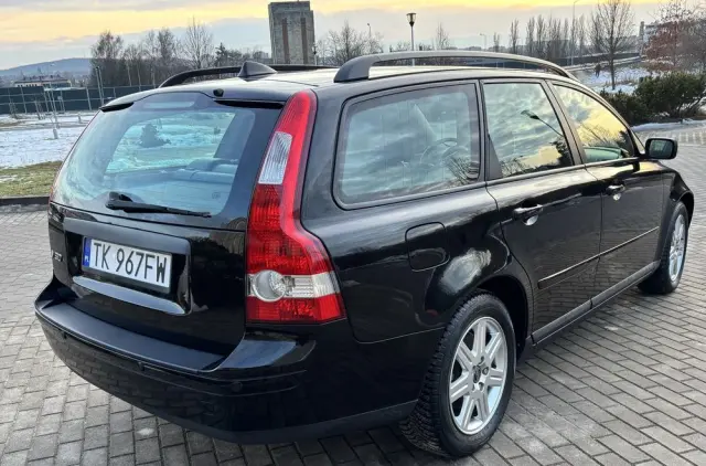 VOLVO V50 2.0D DPF Momentum