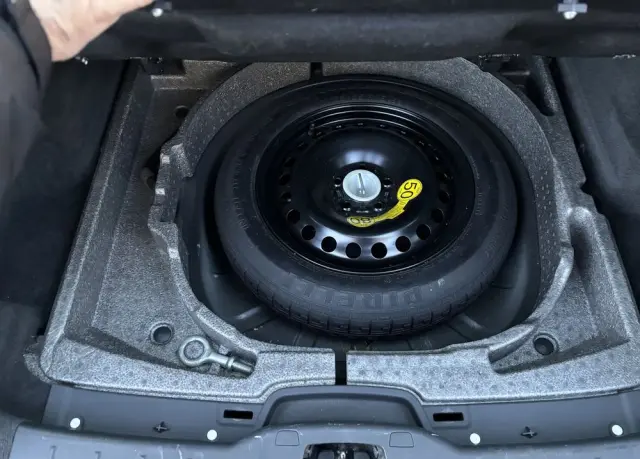 VOLVO V50 2.0D DPF Momentum