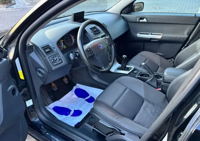 VOLVO V50 2.0D DPF Momentum