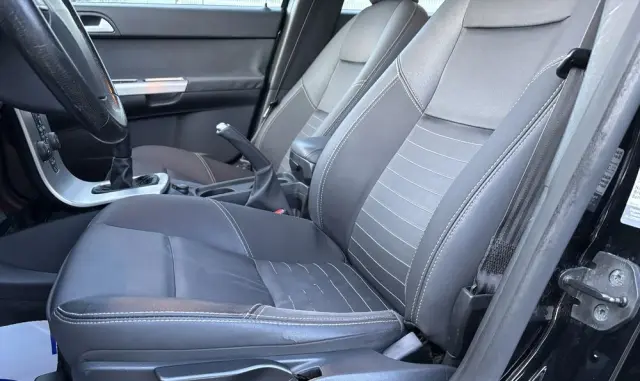 VOLVO V50 2.0D DPF Momentum