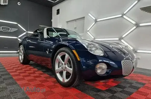 PONTIAC Solstice 