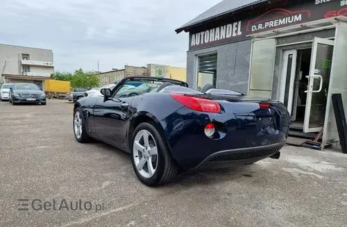 PONTIAC Solstice 