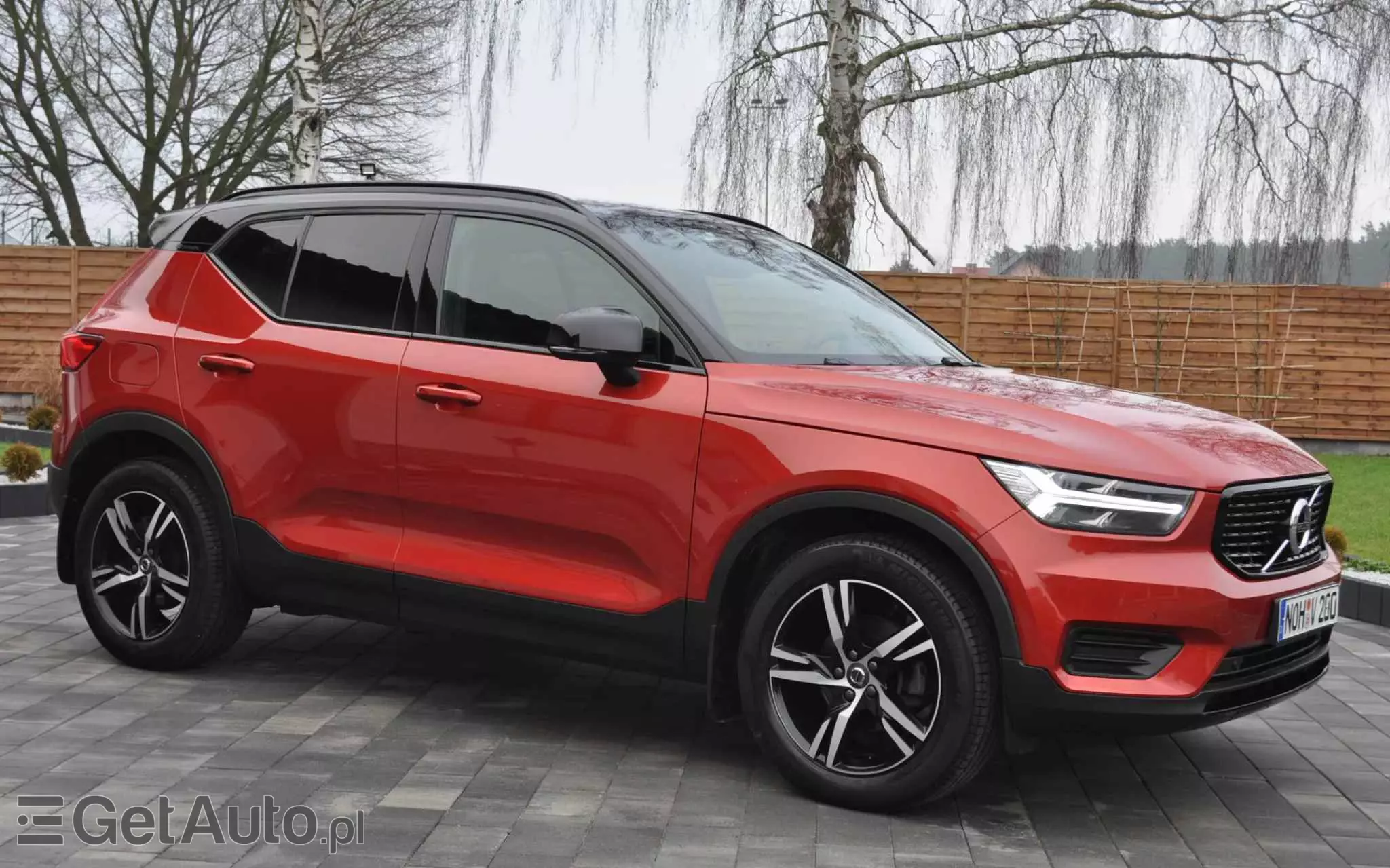 VOLVO XC 40 D3 R-Design