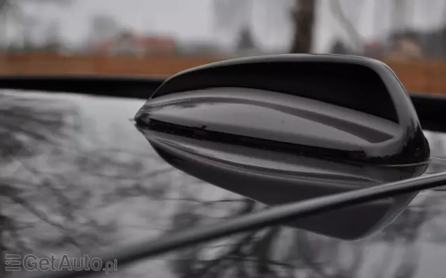 VOLVO XC 40 D3 R-Design