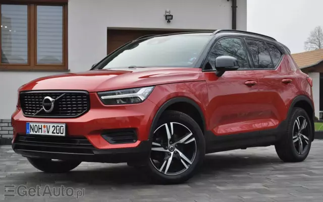 VOLVO XC 40 D3 R-Design