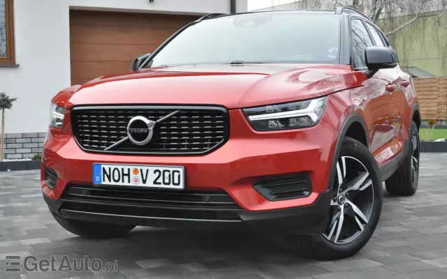 VOLVO XC 40 D3 R-Design