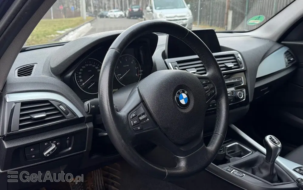 BMW Seria 1 118d Edition Metropolitan
