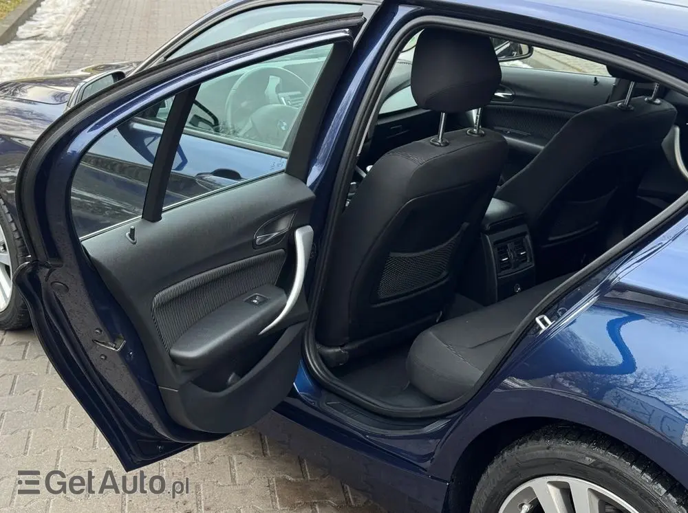 BMW Seria 1 118d Edition Metropolitan