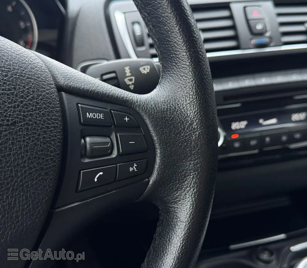 BMW Seria 1 118d Edition Metropolitan