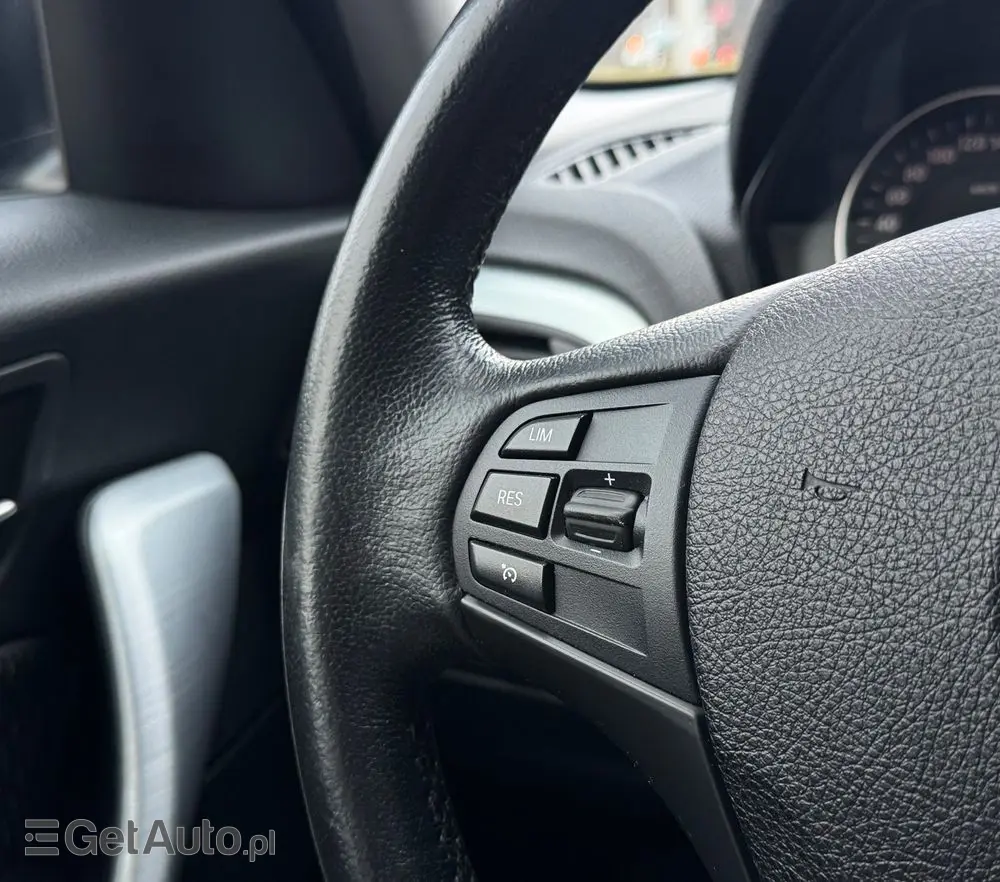 BMW Seria 1 118d Edition Metropolitan