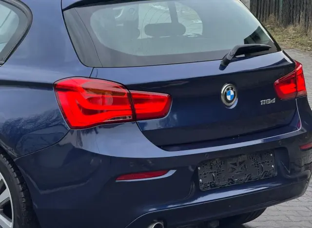 BMW Seria 1 118d Edition Metropolitan