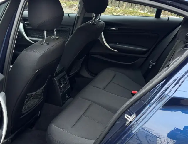 BMW Seria 1 118d Edition Metropolitan