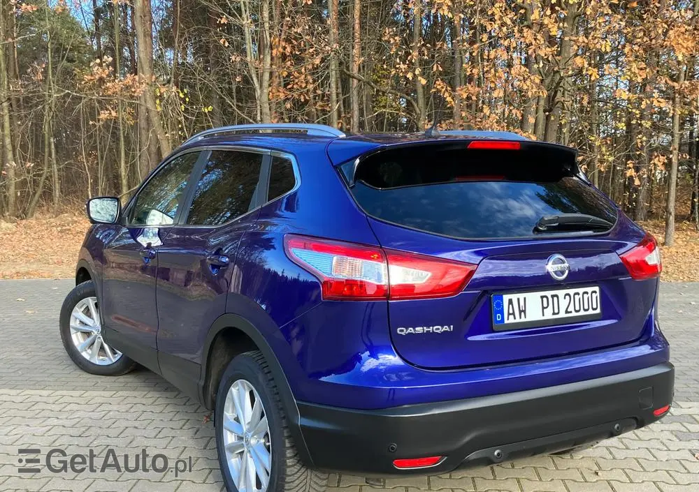 NISSAN Qashqai 1.2 DIG-T N-Connecta EU6