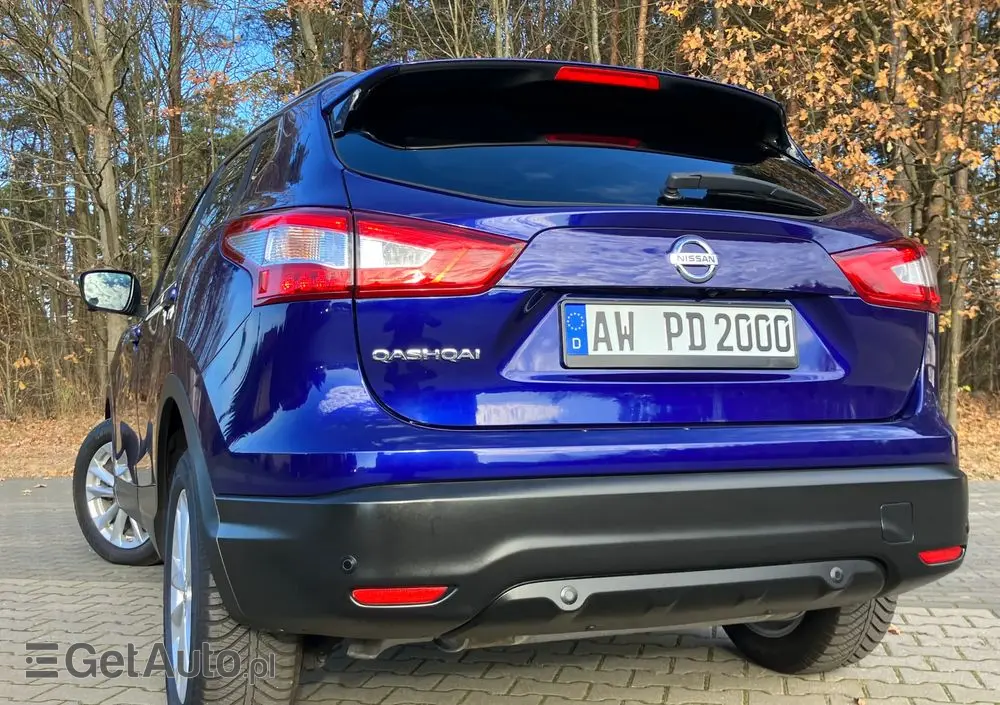 NISSAN Qashqai 1.2 DIG-T N-Connecta EU6