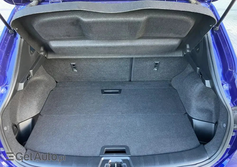 NISSAN Qashqai 1.2 DIG-T N-Connecta EU6