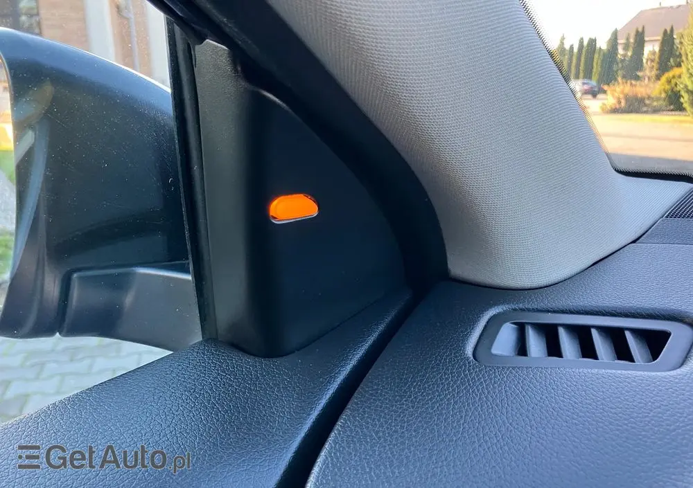 NISSAN Qashqai 1.2 DIG-T N-Connecta EU6