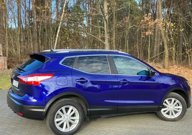 NISSAN Qashqai 1.2 DIG-T N-Connecta EU6