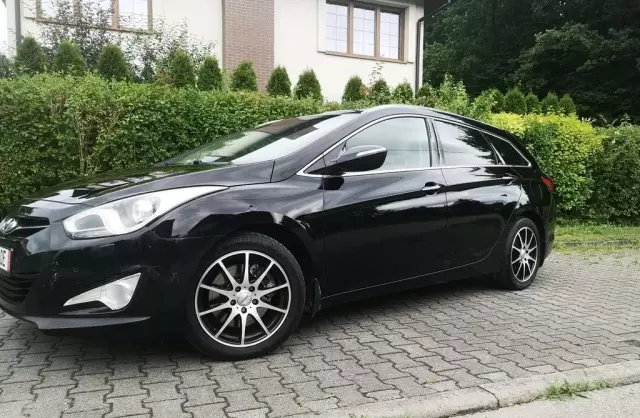 HYUNDAI I40 