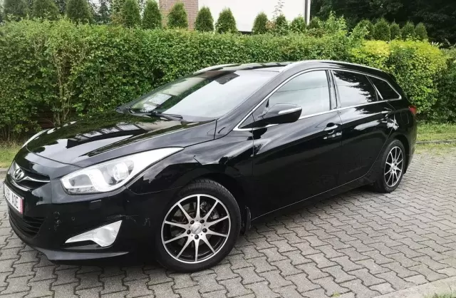 HYUNDAI I40 