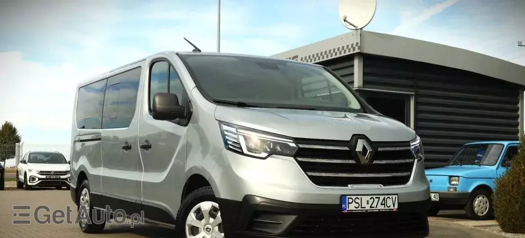 RENAULT Trafic 