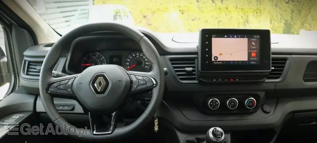 RENAULT Trafic 