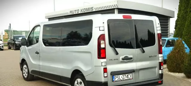 RENAULT Trafic 