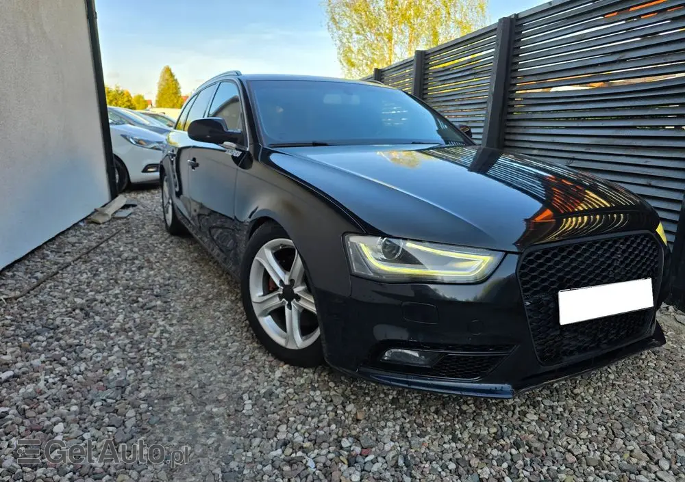 AUDI A4 