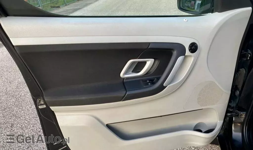 SKODA Roomster 