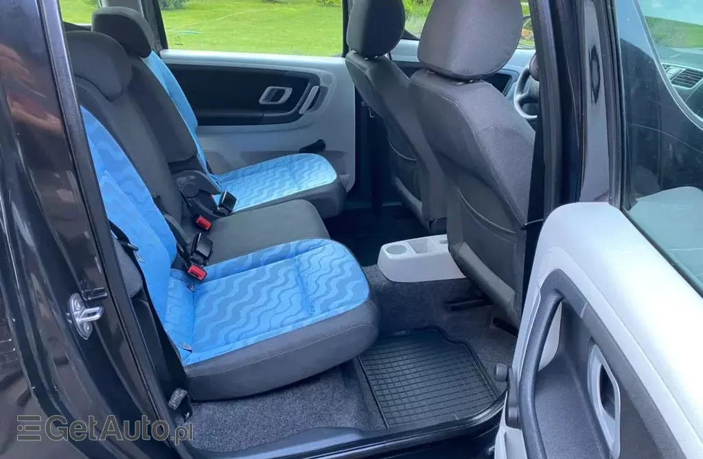 SKODA Roomster 