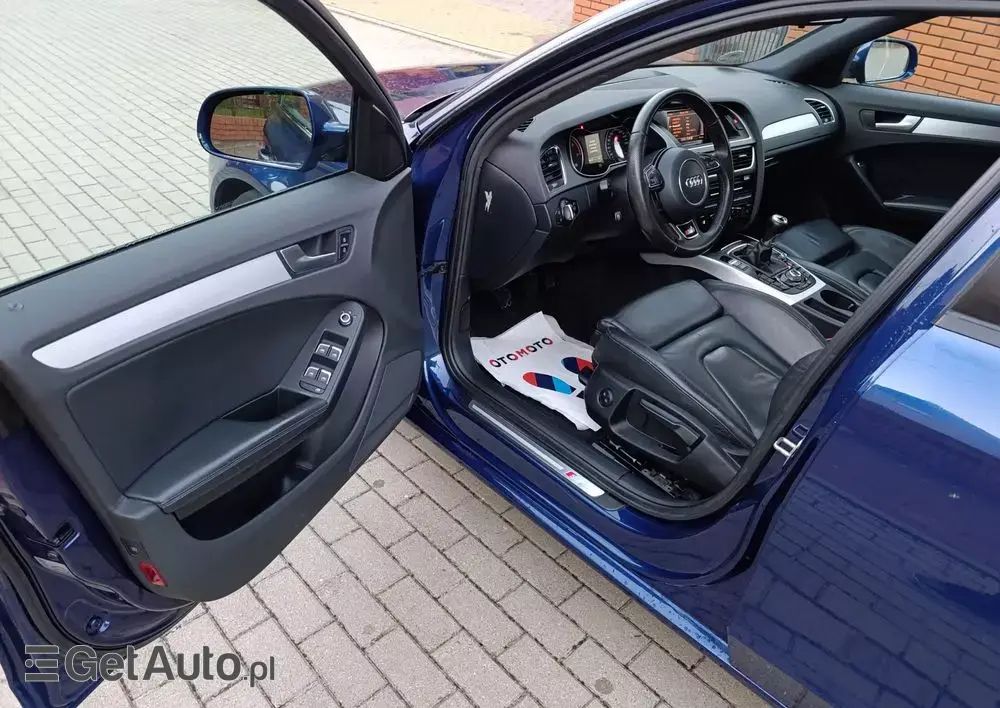 AUDI A4 2.0 TDI Quattro Line