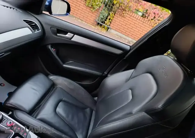 AUDI A4 2.0 TDI Quattro Line