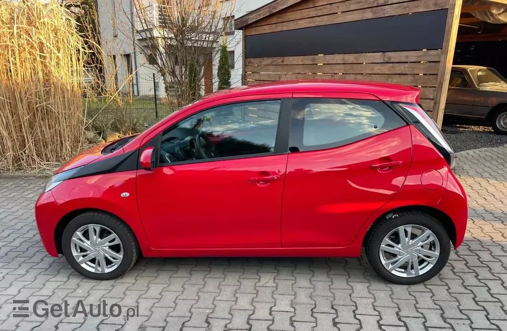 TOYOTA Aygo 