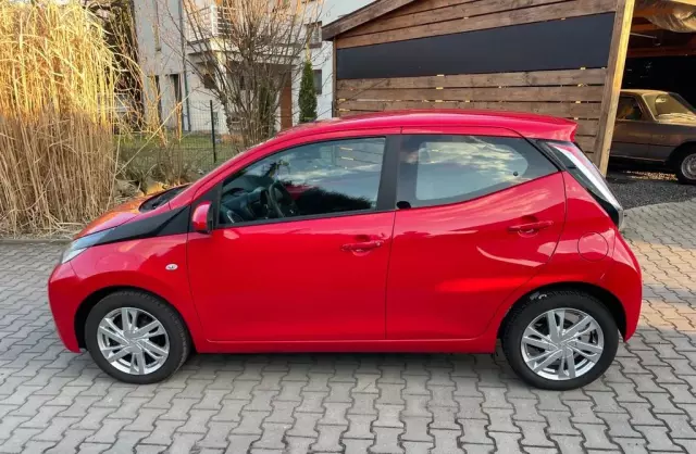 TOYOTA Aygo 