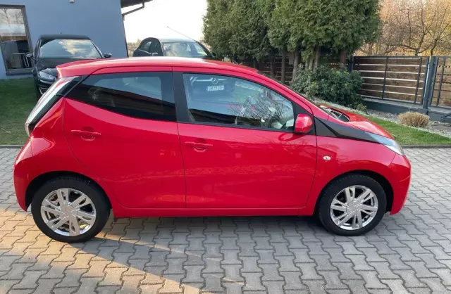 TOYOTA Aygo 