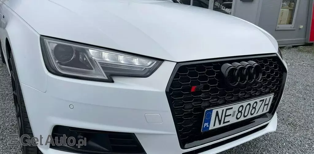 AUDI A4 