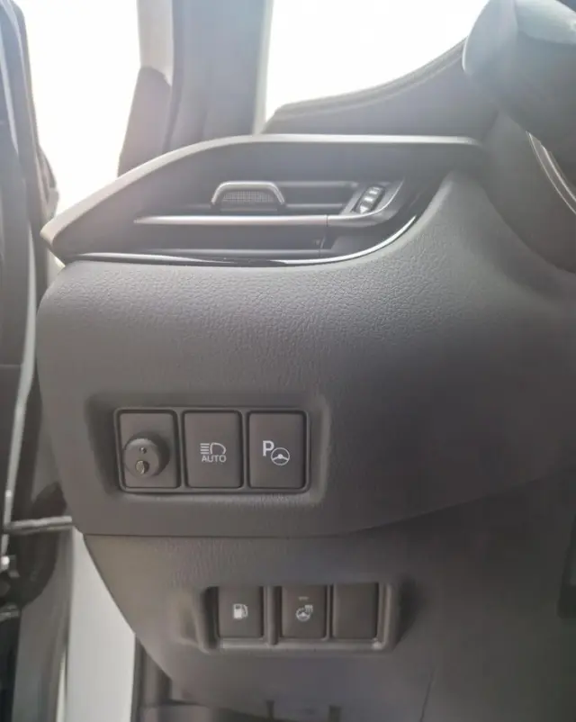 TOYOTA C-HR 2.0 Hybrid Executive