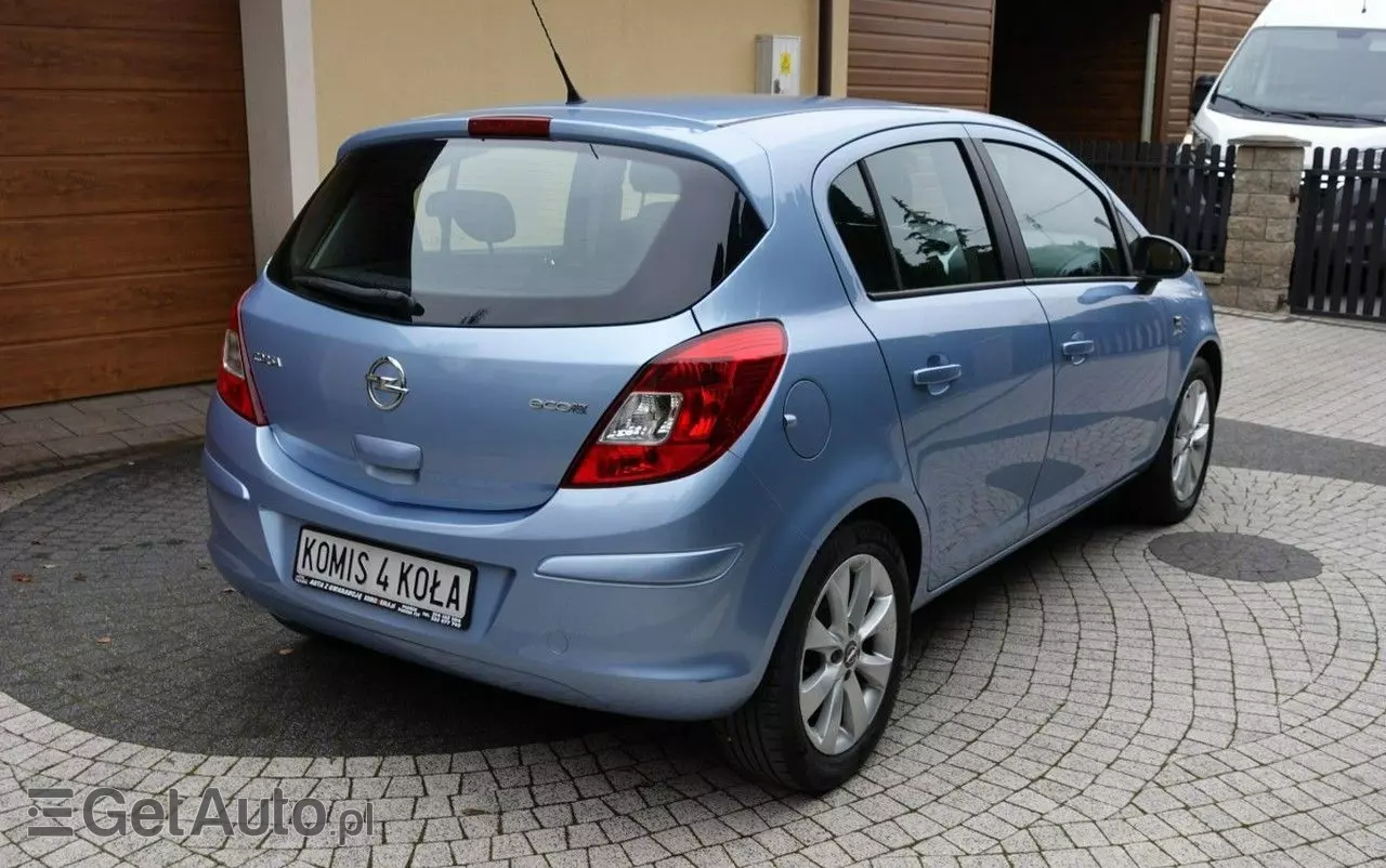 OPEL Corsa 