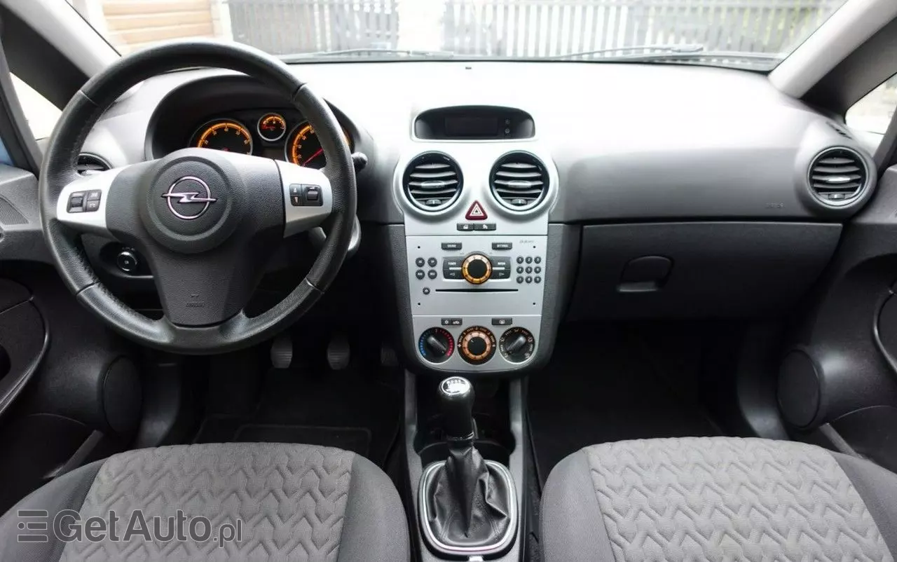 OPEL Corsa 