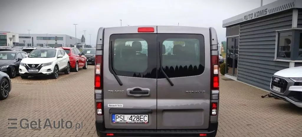 RENAULT Trafic 
